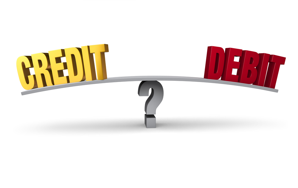 What are the differences between a credit card and a debit card?